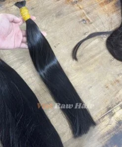 Alternative view of Natural Color Straight Bulk Hair